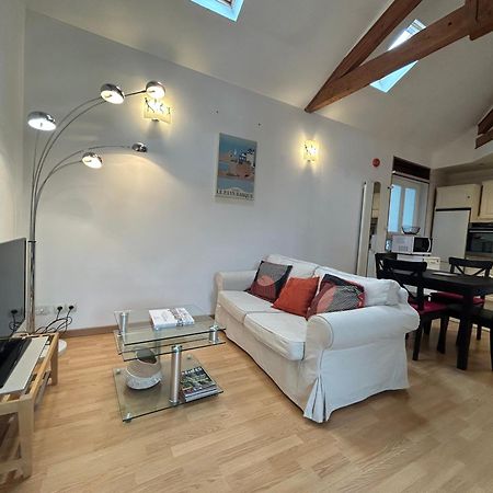 Charmant T3 Avec Terrasse Au Coeur De Ciboure Apartment Екстериор снимка